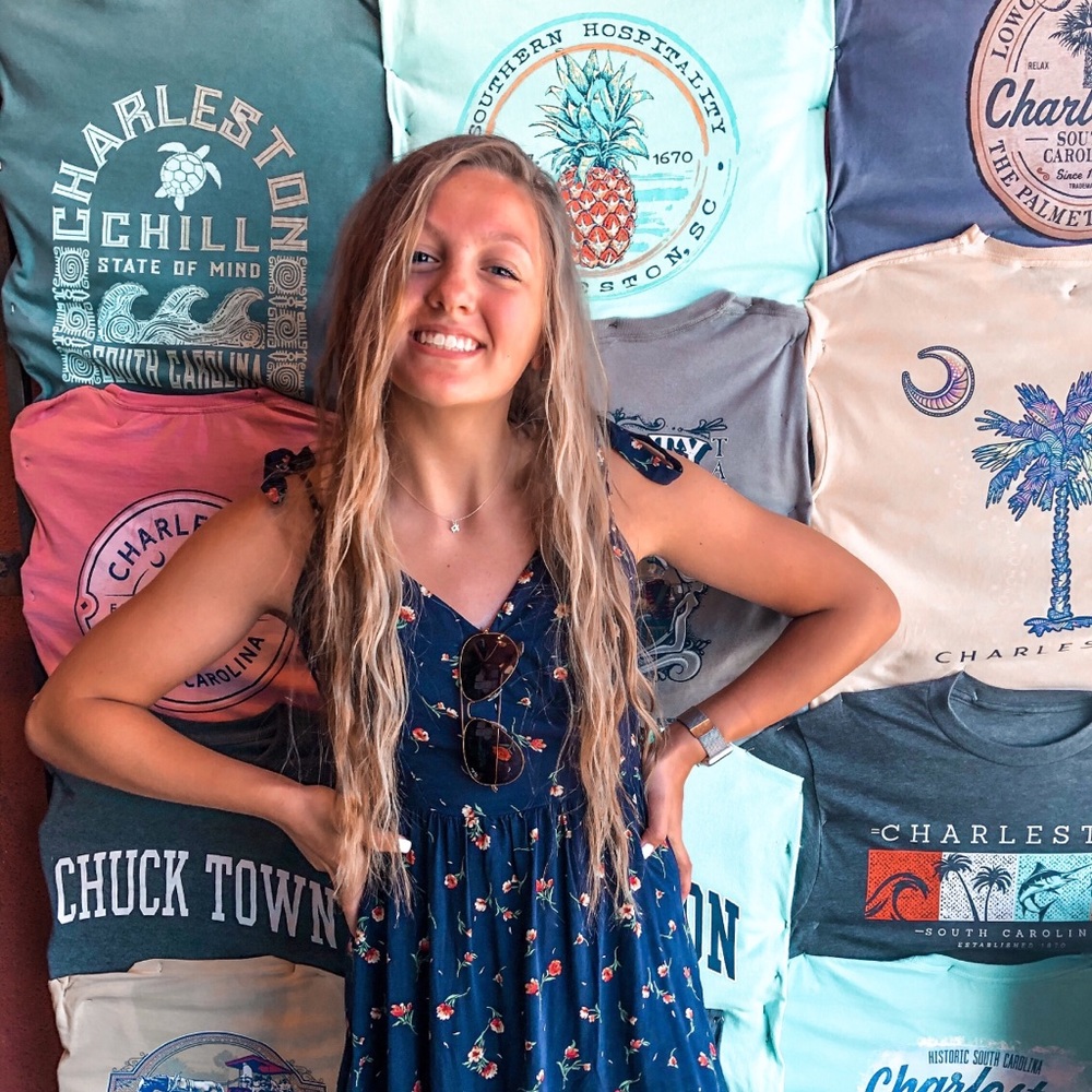 Meet your Posher, Macy